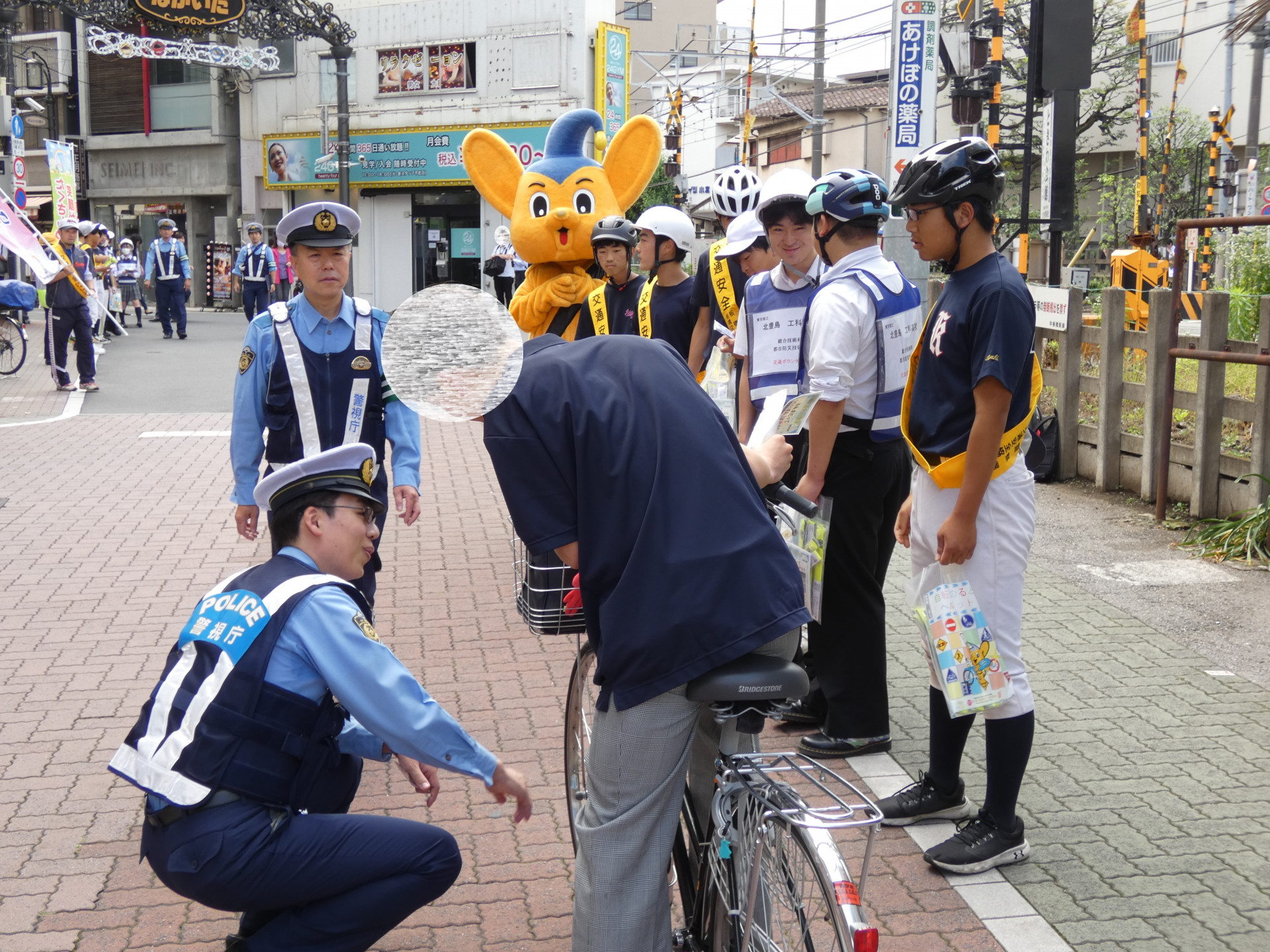 自転車乗るときヘルメット (3).JPG